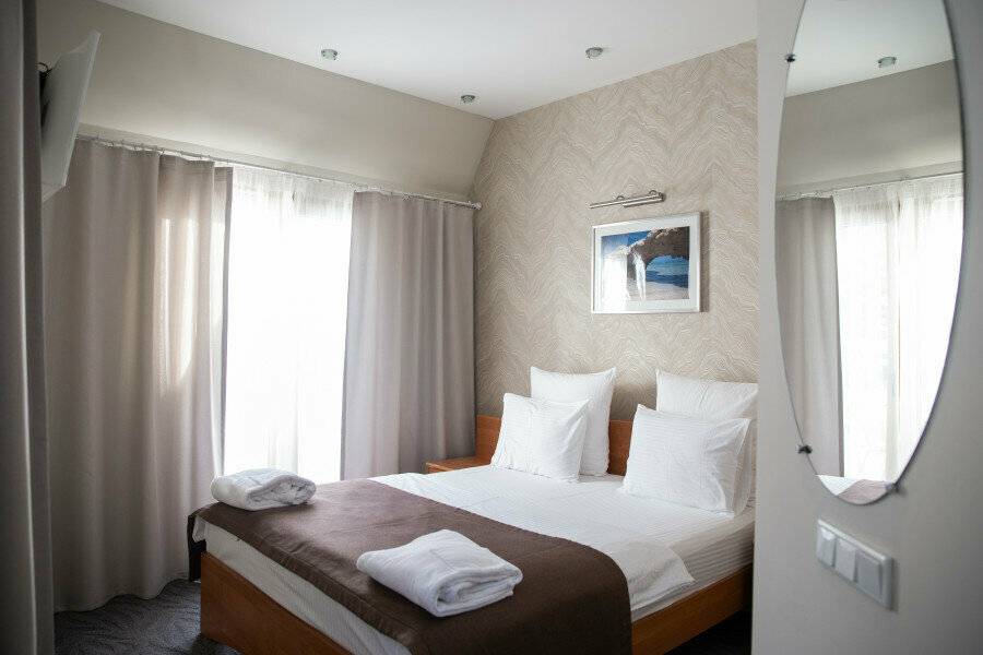 Фотографии номера Комфорт+ в Гостинице Лайнер Комарово